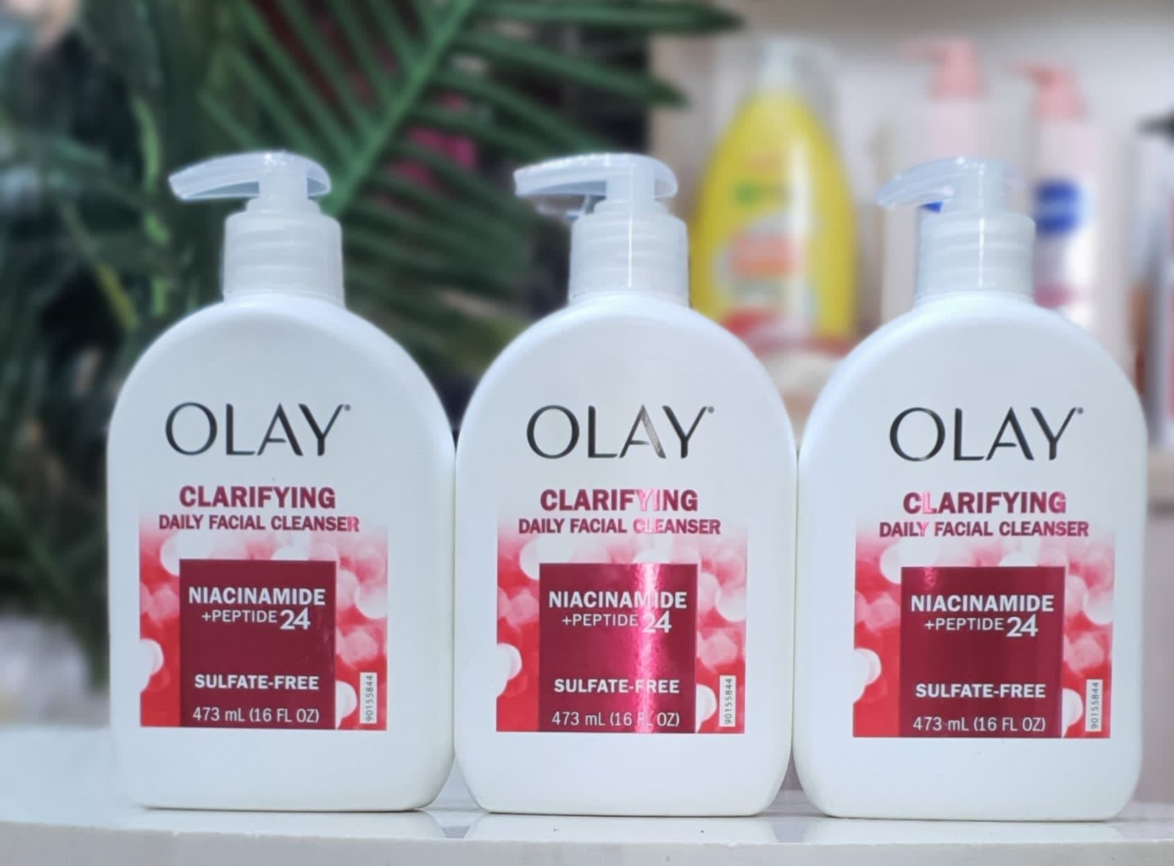 OLAY CLARIFYING DAILY CLEANSER NIACIMAMIDE+PEPTIDE 24